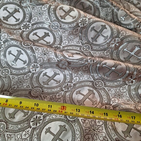Fabric - Satin Brocade Silver Metallic Lustrous Gothic Print Fabric 3yd x 46in - Picture 4 of 16